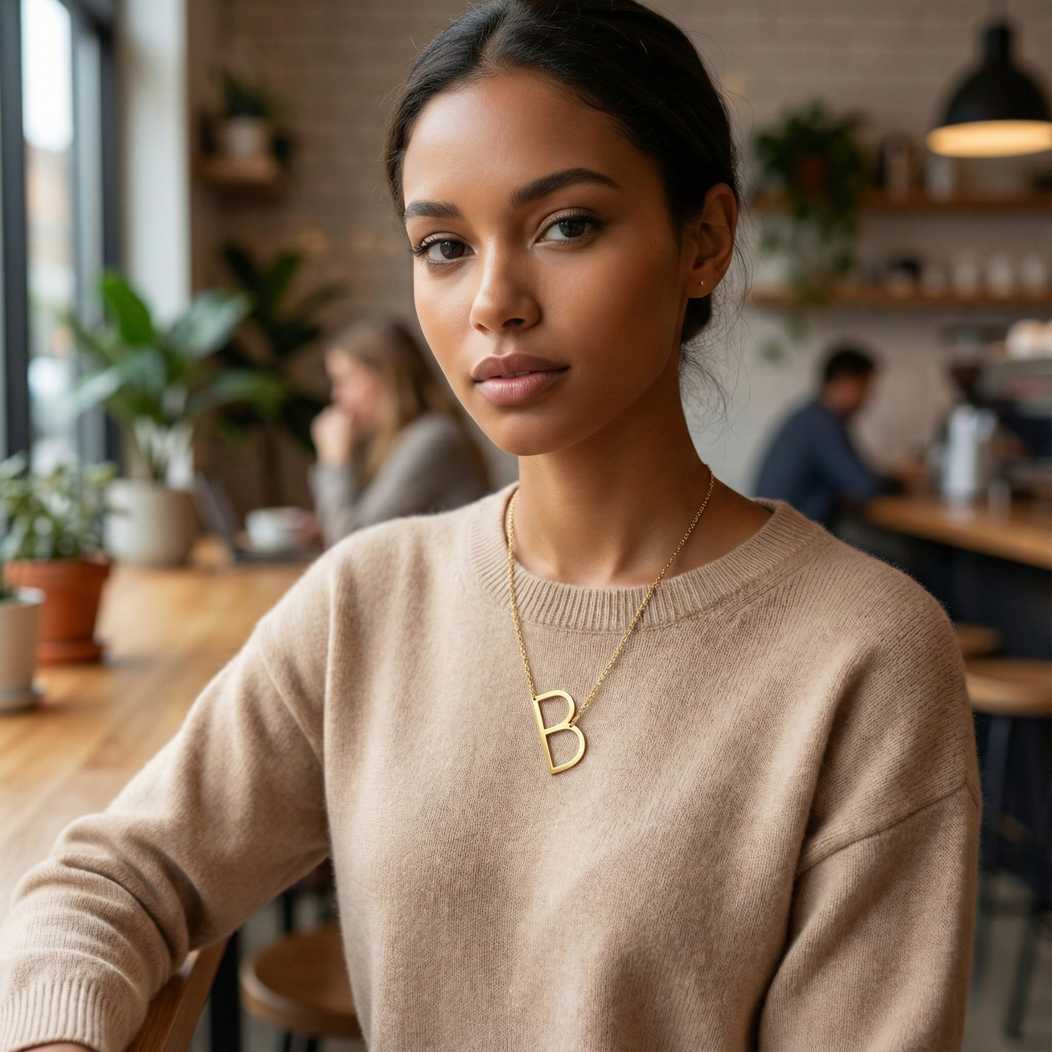 Naszyjnik SIDEWAYS – Twoja Osobista Sygnatura (Limitowana Edycja Liter)